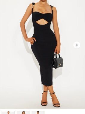Fashion Nova Black Cutout Midi Bodycon Dress
#item2